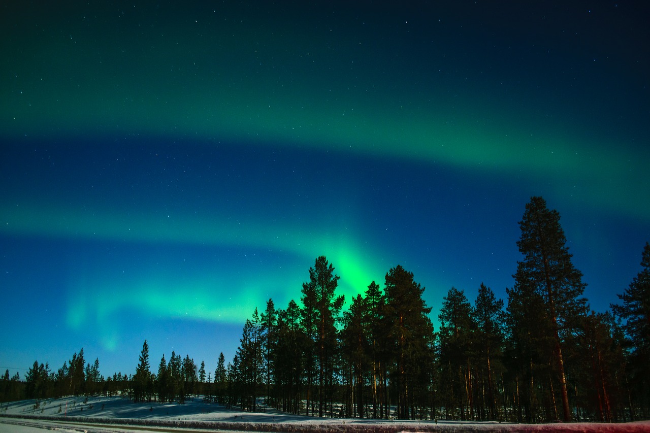 De Aurora Borealis is een hoogtepunt van je rondreis door Lapland