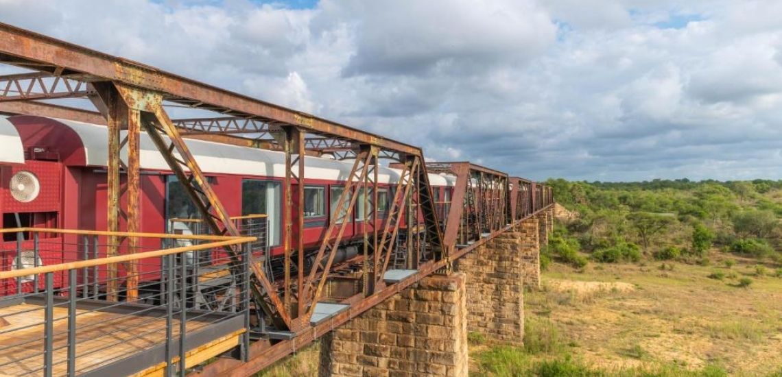 Logeren in een antieke treincoupé kan in Kruger Shalati