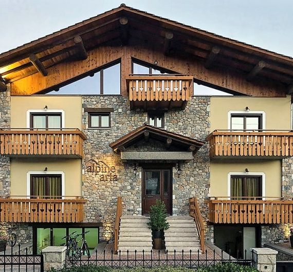 Alpine Aria facade