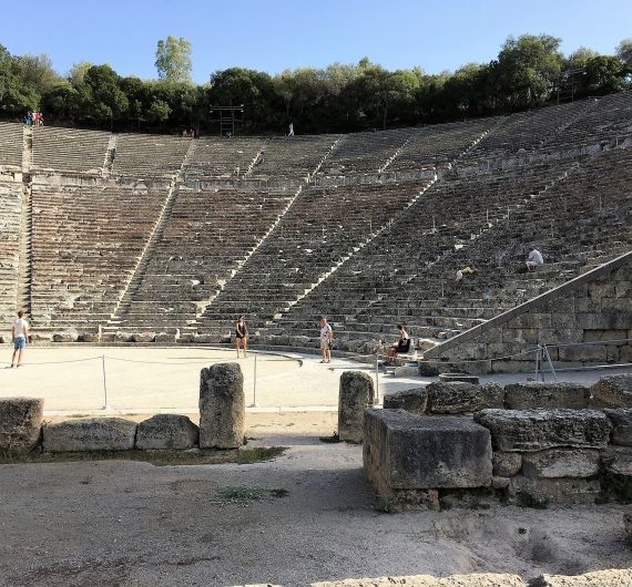 Epidaurus, omsingeld door oudheden op deze grote Peloponnesos rondreis