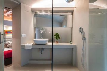 Moderne badkamers geven een mooi contrast
